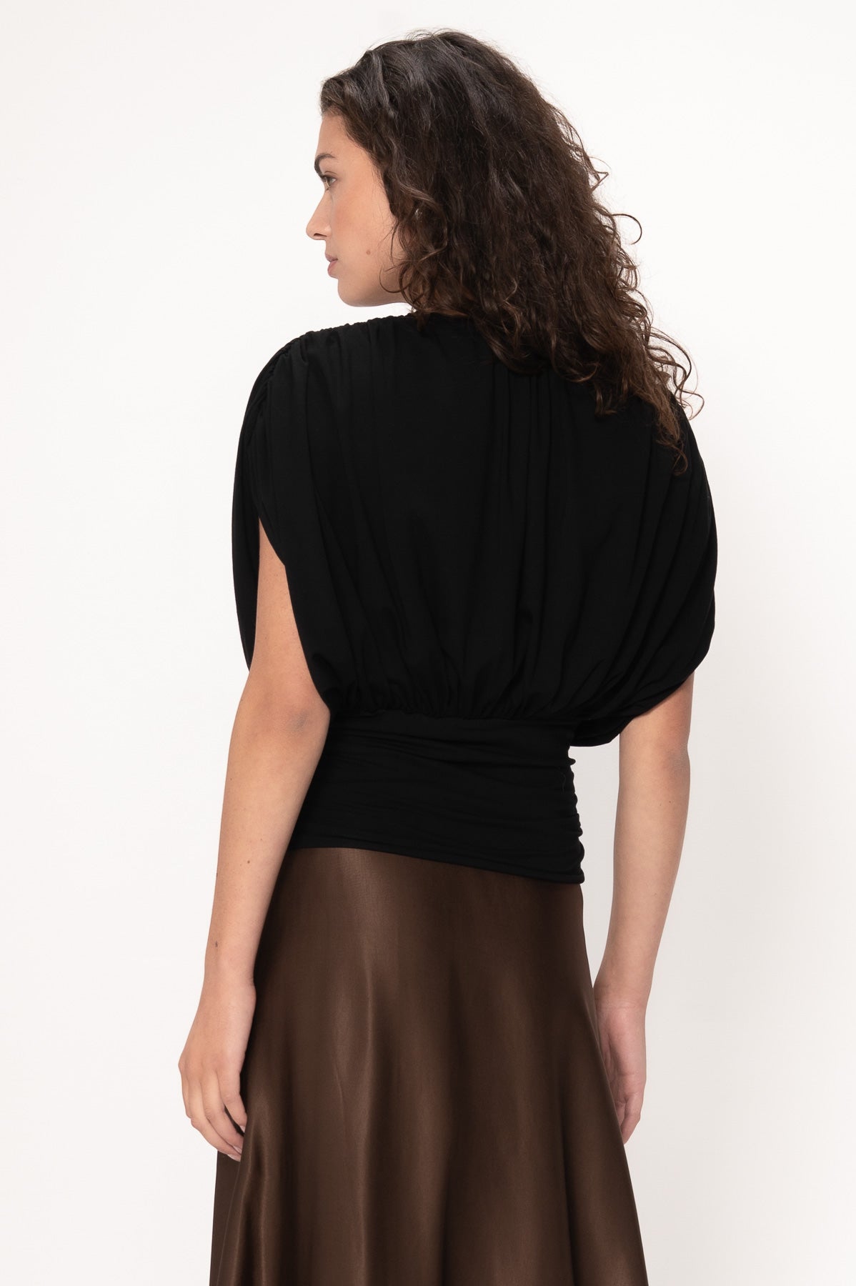 VIVEH Conus top in Coconut Milk – styled view