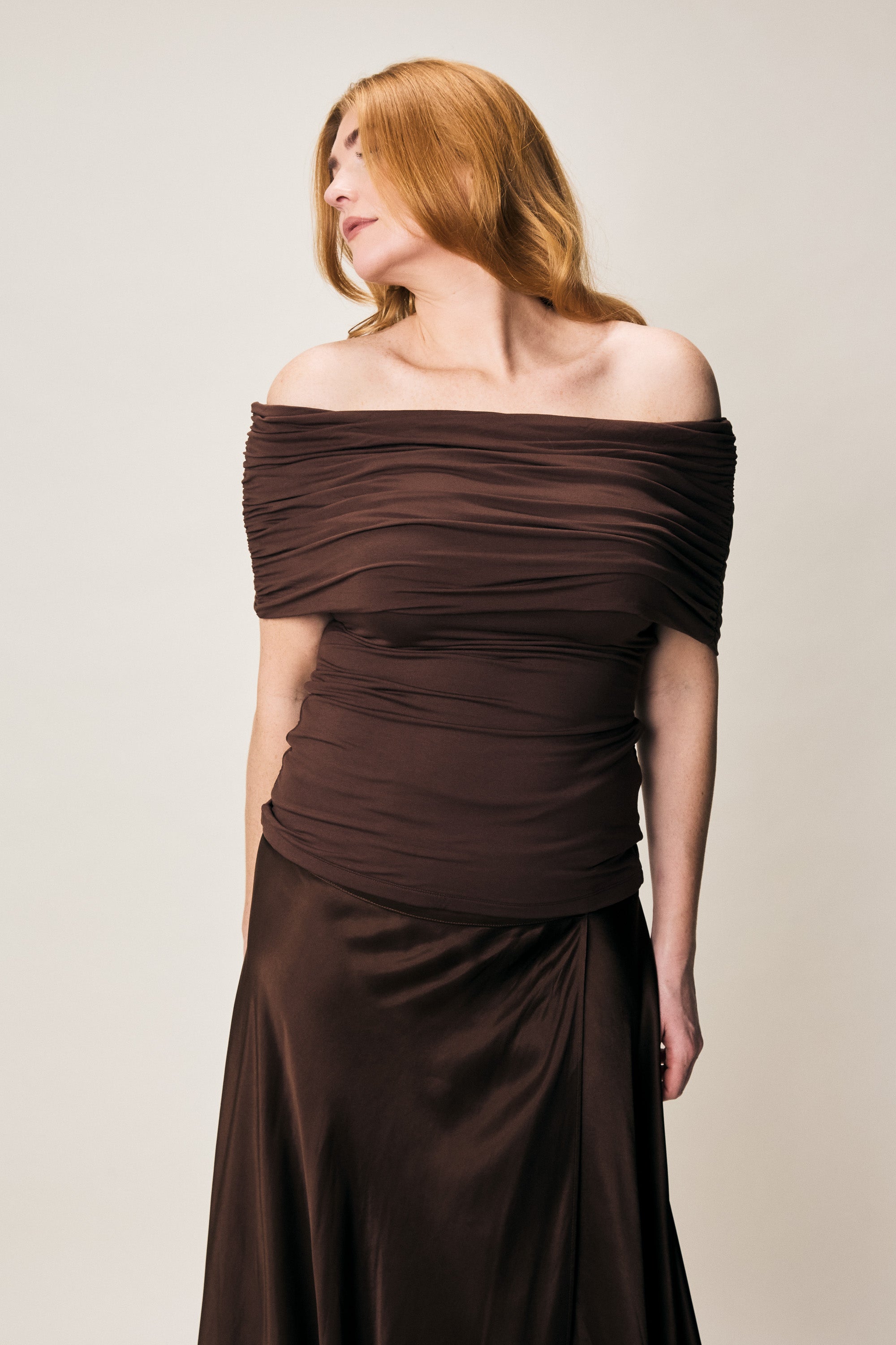 VIVEH Dosinia top in Black – styled view