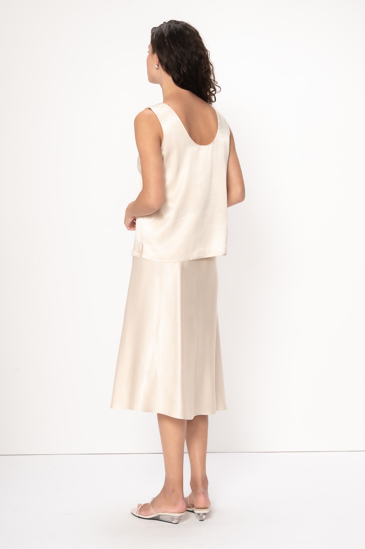 VIVEH Veya skirt in Champagne – midi length wrap piece – front view