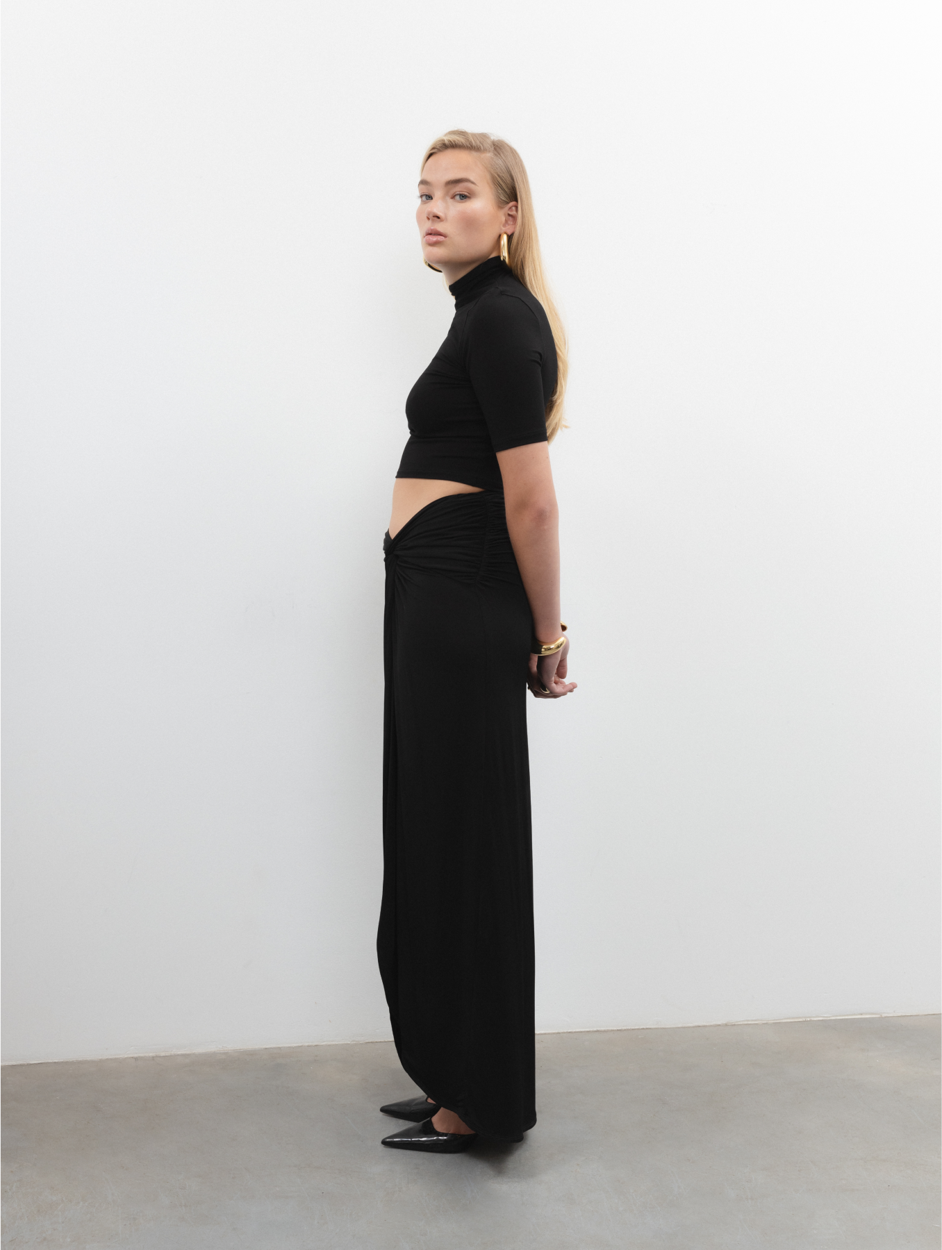38 - 173cm