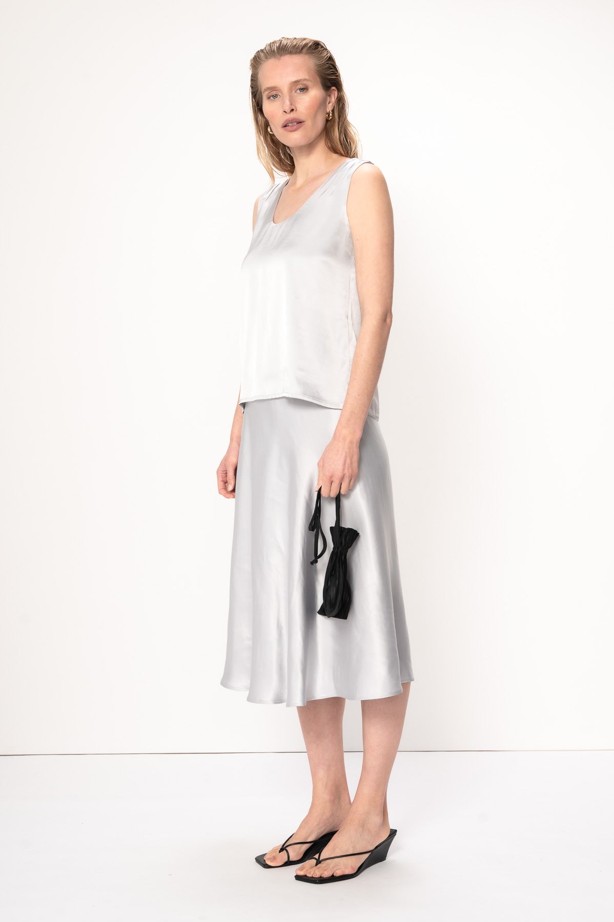 VIVEH Veya skirt in Champagne – styled view